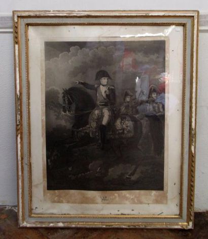 null Importante gravure en noir et blanc figurant Napoléon Ier Empereur à cheval...