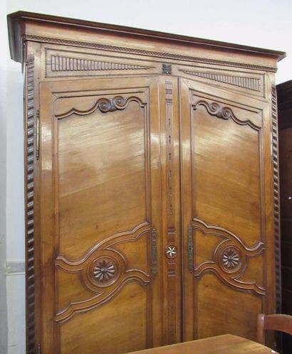 Grande armoire XIXe siècle - 250 x 160 x 60 cm null