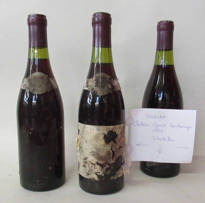 null 3 bouteilles de VOLNAY Chateau Genot Boulanger 1986 (étiquettes abimées) 