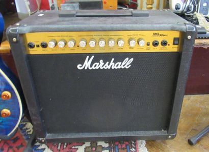null Amplificateur MARSHALL MG30DFX combo guitare à transistor (scellé n°65)