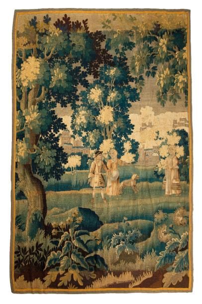 null Tapisserie d’Aubusson en laine et soie, du XVIIIe siècle. A l’ombre d’un arbre...