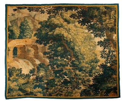 null Tapisserie d’Aubusson en laine et soie, du XVIIIe siècle. Un pont à l’antique...