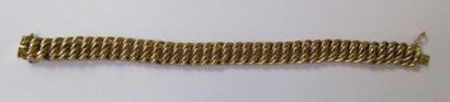 null Bracelet en or jaune 18 K (750/oo) à mailles tressées - Poids : 23,6 g 