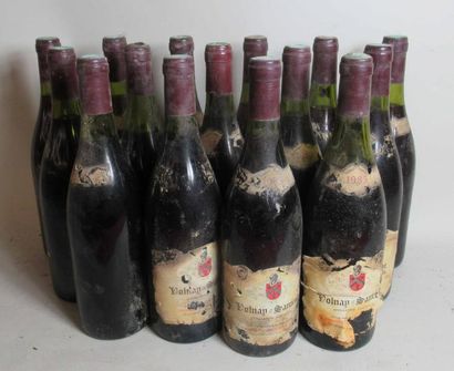 null 15 bouteilles de VOLNAY Santenot Georges Chouet-Morey 1985 (étiquettes abimées...
