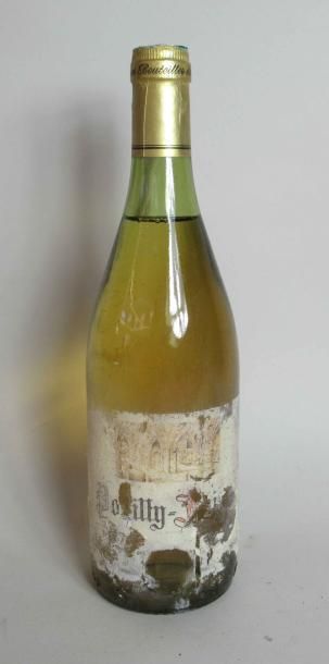 null 1 bouteille de POUILLY FUISSE (étiquette abimée, année invisible) 