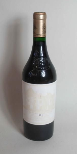 null 1 bouteille de CHATEAU HAUT BRION Cru Classé de Graves 1988 