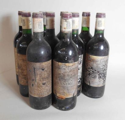 null 10 bouteilles de BANDOL Domaine Tempier Provence 1983 (étiquettes abimées) 