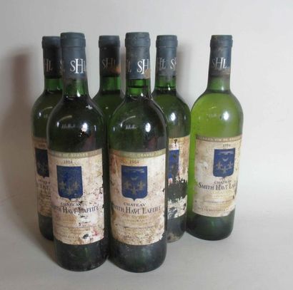 null 14 bouteilles de VOUVRAY Domaine Clovis Lefevre 1961 et 1962 (étiquettes ab...
