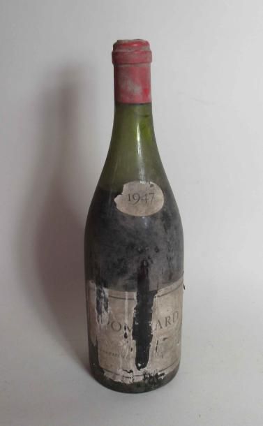 null 1 bouteille de POMMARD Domaine Parent 1947 (étiquette abimée, niveau légèrement...