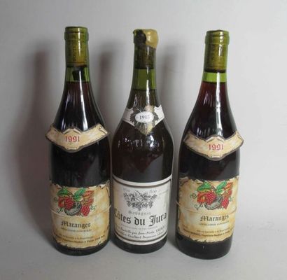 null 1 bouteille de COTES DU JURA Savagnin Domaine Jean-Marie SALAÜN 1985 2 bouteilles...