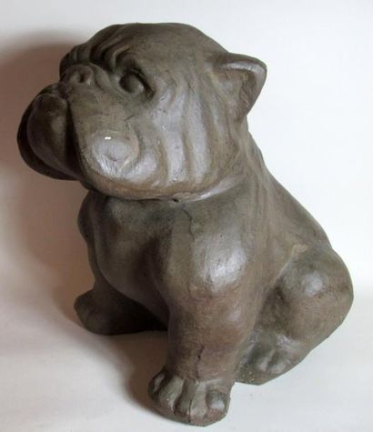 null "Chien Bulldog anglais" Sculpture en résine à patine métallique mate - Ht :...