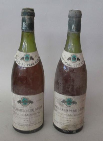 null 2 bouteilles de CHASSAGNE MONTRACHET blanc Domaine Bouchard et fils 1978 ( niveau...