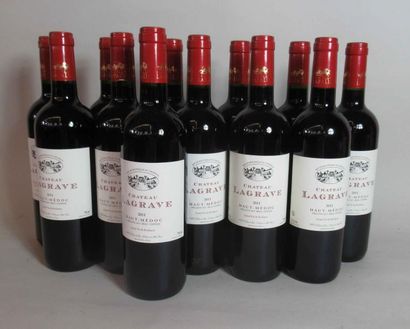 null Douze bouteilles de CHATEAU LAGRAVE Haut medoc 2011 