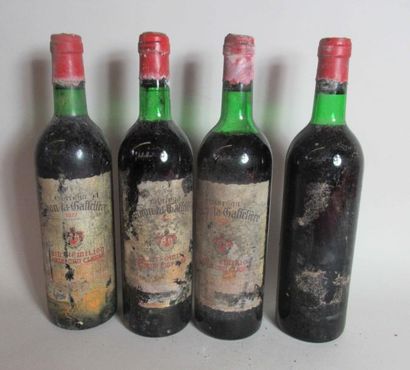 null 4 bouteilles de CANON LA GAFFELIERE Saint Emilion Grand Cru 1977 (étiquettes...