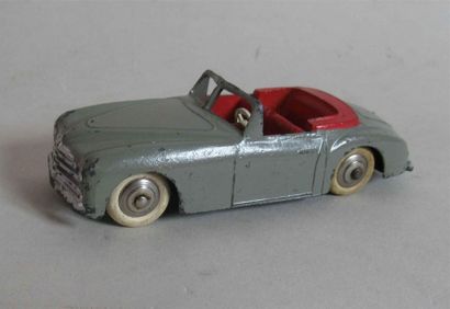 null DINKY TOYS24S Simca 8 Sport gris/rouge 