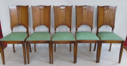 null Suite de cinq chaises de salle à manger avec assises en simili cuir vert - Vers...