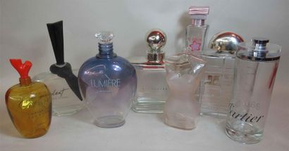 null Ensemble de flacons de parfum Geants dont : - Encounter - Victoria Secrets -...
