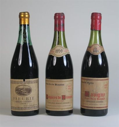 null 3 bouteilles : 1 bouteille HOSPICES DE BEAUJEU 1959 La Beaujolaise, niveau :...