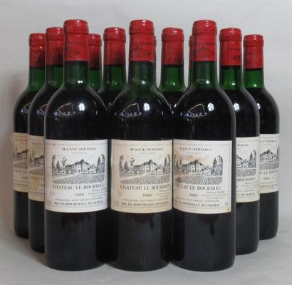 null 12 bouteilles CHÂTEAU LE BOURDIEU 1986 Cru bourgeois Haut Médoc, niveaux : 4...