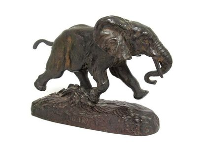 null Antoine Louis BARYE (1796-1875) "Eléphant du Sénégal courant" Bronze à patine...