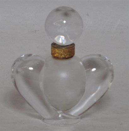null NINA RICCI par LALIQUE "Farouche" - Ancien flacon de parfum en cristal dépoli...