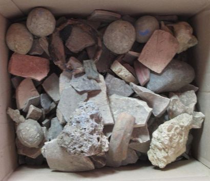 null Ensemble de fragments de terre cuite - Antiquités gallo-romaines