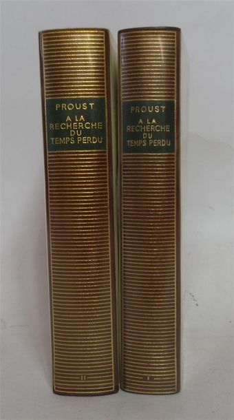 null Marcel PROUST - "A la recherche du temps perdu" Deux volumes reliés Bibliothèque...