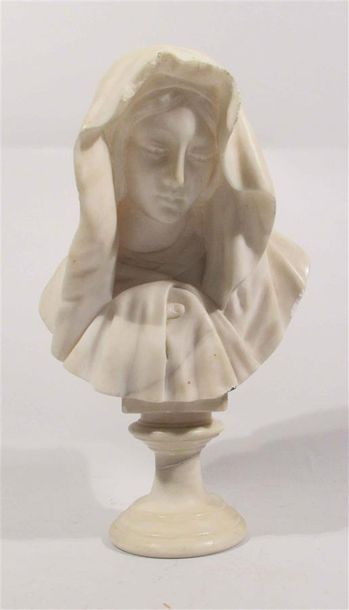 null Anonyme - Vierge en albâtre sculpté sur piétement tourné. Epoque Fin XIXe Début...