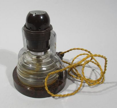 null Lampe diffuseur en bakélite brune et verre à gradins - Vers 1940/1950 - Ht :...