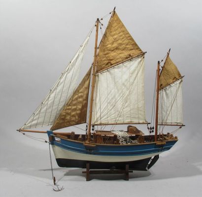 null Maquette de bateau "THONIER" à deux mâts, la coque tricolore bleue blanche et...