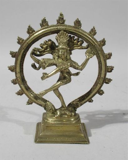 null Statue en bronze ou laiton figurant le DIEU Hindou SHIVA NATARAJA- source de...