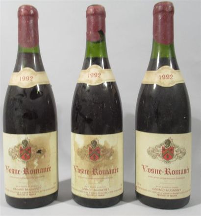 null 3 bouteilles de VOSNE-ROMANEE Domaine Gérard Mugneret 1992 (un niveau légèrement...