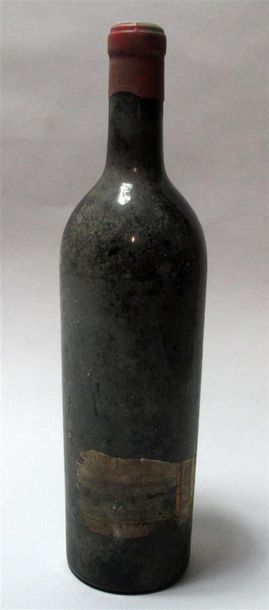 null 1 bouteille de très vieux Bordeau ( probablement années 20) avec fantôme d'étiquette...