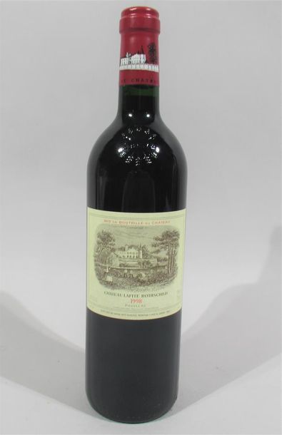 null Une bouteille CHATEAU LAFITE ROTHSCHILD 1998