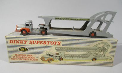 null DINKY SUPERTOYS - Tracteur Unic et semi-remorque Porte-voitures Boilot N°39A...