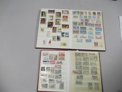 null Deux albums de timbres France et Europe oblitérés et neufs 