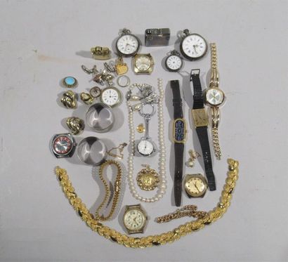 null Henry GODCHOT - Paris - Collier de perles fantaisie avec fermoir en métal argenté...