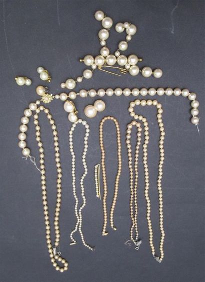 null Ensemble de colliers de perles fantaisie et de culture, certains femoir or jaune...