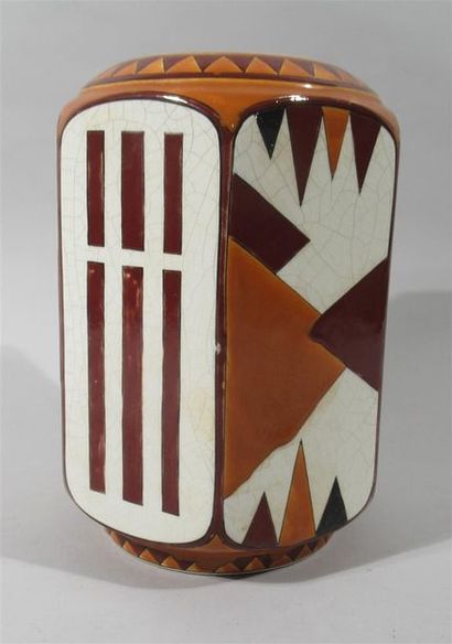 null KERALOUVE - LA LOUVIERE - Vase de forme hexagonale en céramique craquelée à...