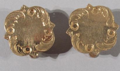 null Paire de boutons de manchette en or jaune 18 K (750/oo), les plateaux à bords...