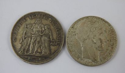 null DEUX monnaies argent dont 5 francs Hercule 1873 A et 20 francs Turin 1938.