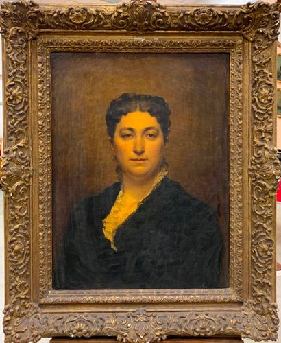 null Paul DUBOIS (1829-1905)

Portrait of Madame Julie Daguin. 

Canvas. Signed upper...