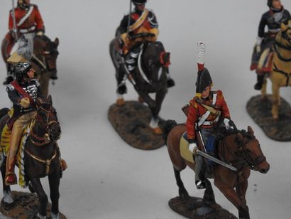 null DELPRADO et ATLAS : Lot de 16 cavaliers de Napoléon, deux canons, un samouraï,...