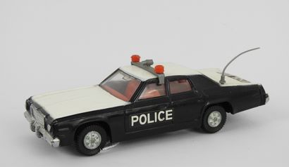 null DINKY TOYS ANGLETERRE : Plymouth Gran Fury « POLICE », int. rouge. Barre de...