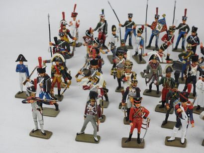 null ATLAS- STARLUX : Lot de 103 soldats en plomb, soldat de Napoléon. (petites ...