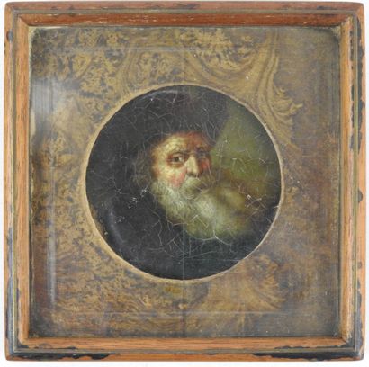 null Portrait of a bearded man. Oil on cardboard with circular view. Diam: 6.8 cm....