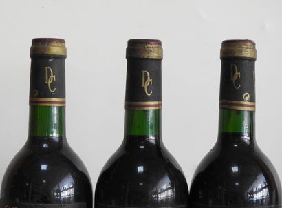 null 3 bouteilles

2 bouteilles - Labottière - Bordeaux de chez Cordier - 1997

1...