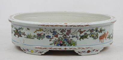 null CHINA - 20th century: Oval porcelain planter decorated with deer, animals and...