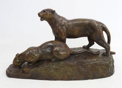 null 
Roger GODCHAUX (1878-1958): Two lionesses towards a watering hole, one drinking....