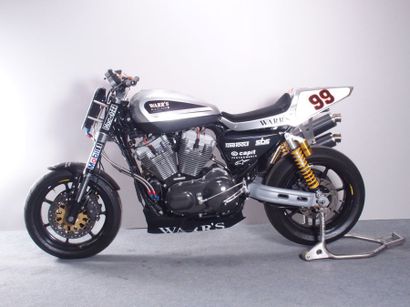 null HARLEY-DAVIDSON XR 1200, Ex Jeremy McWilliams -1200cc - 2010

Cette Harley a...